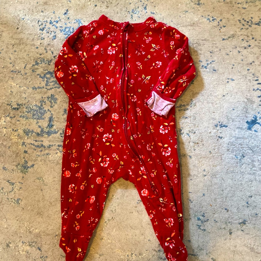 Old Navy Girls 0-3 months footie pajamas